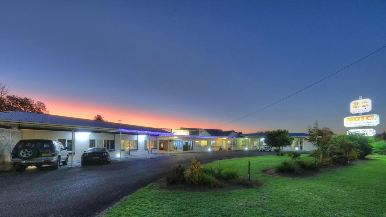Glen Innes Motel Exterior photo