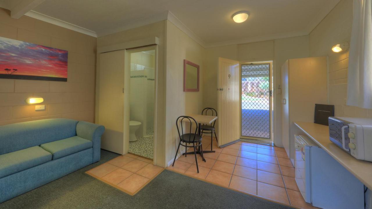 Glen Innes Motel Exterior photo